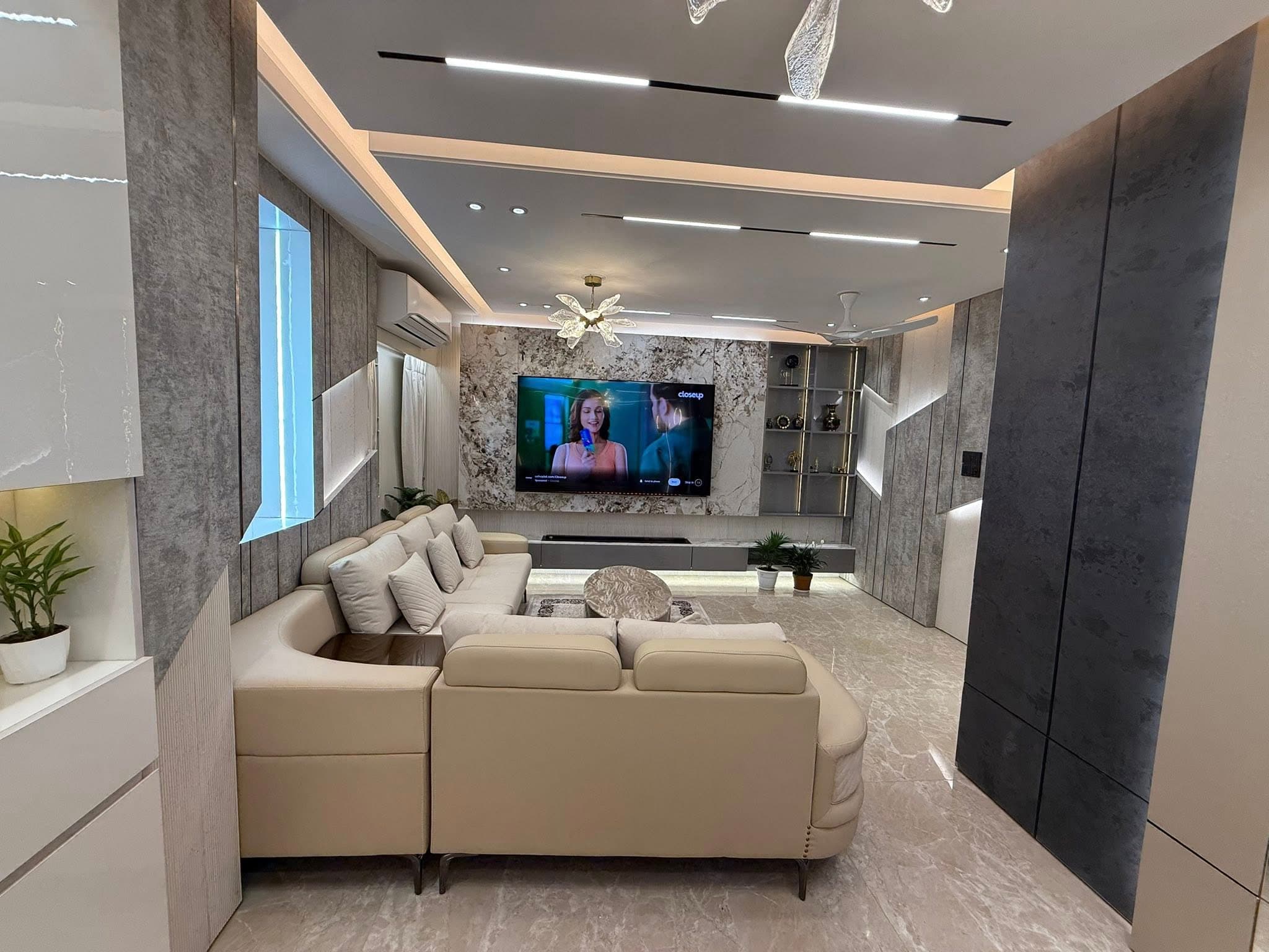 Premium Family Lounge